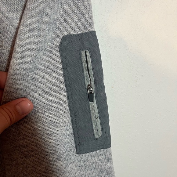 Men’s Eddie Bauer Quarter Zip Pullover - Picture 3 of 5